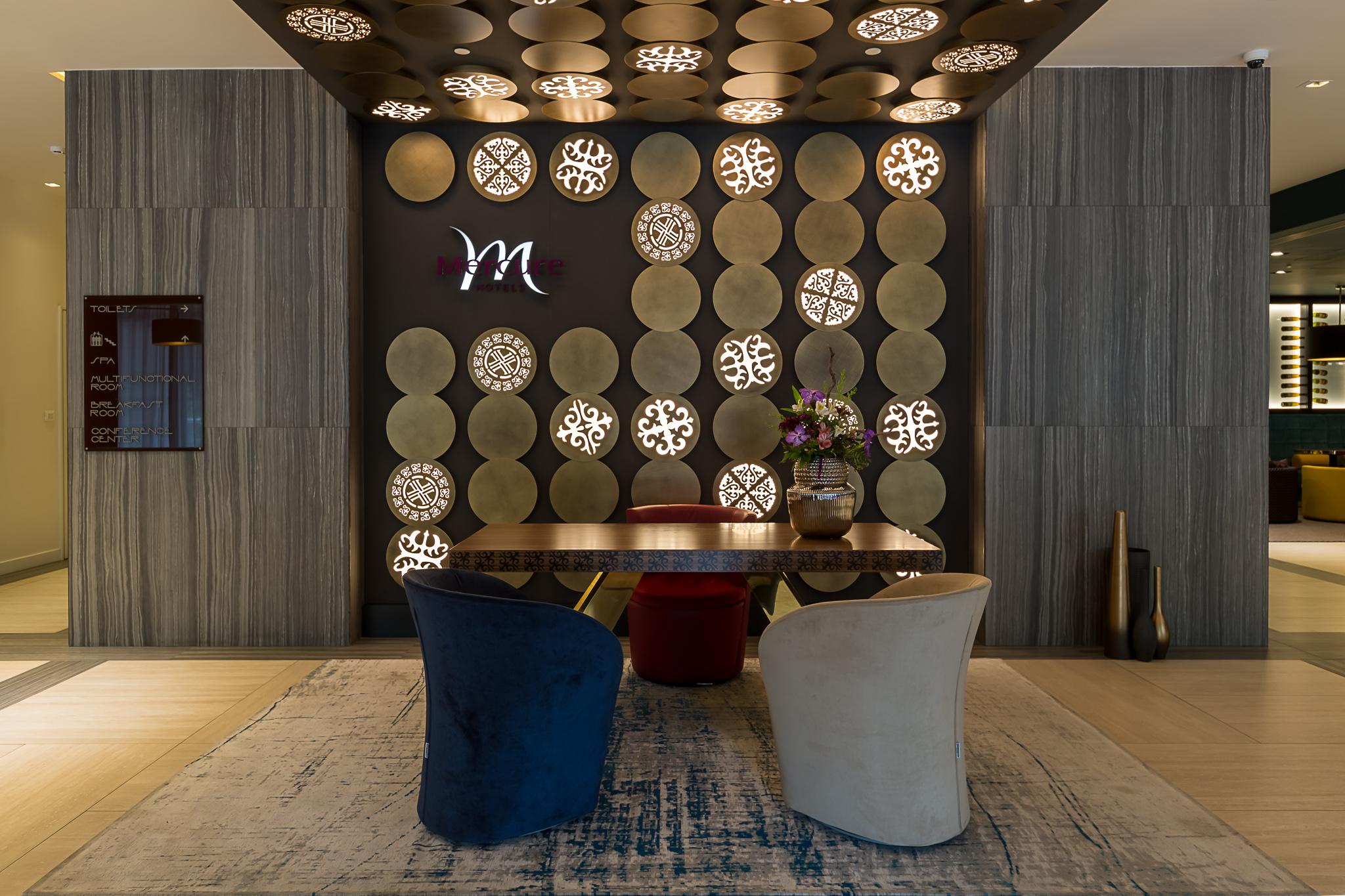 Mercure Center Otel 4*