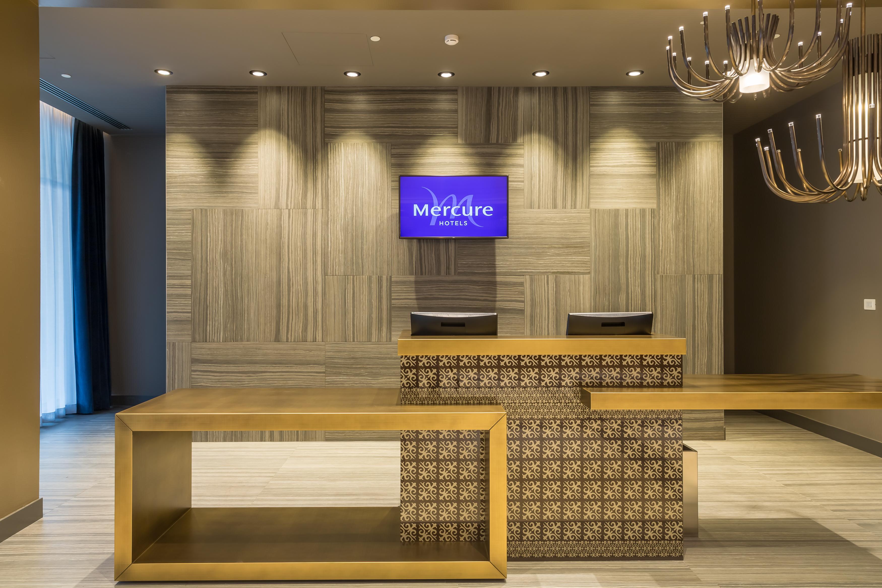 Mercure Center 4* Almatı