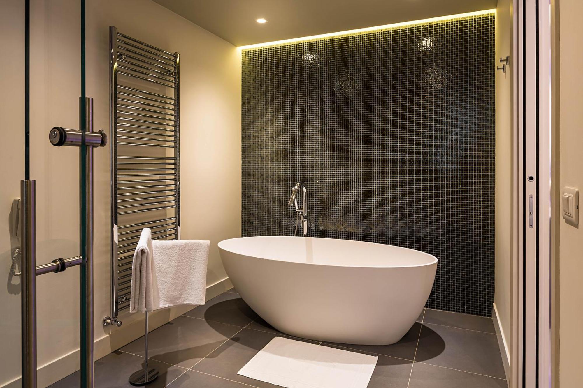 Mercure Center 4*